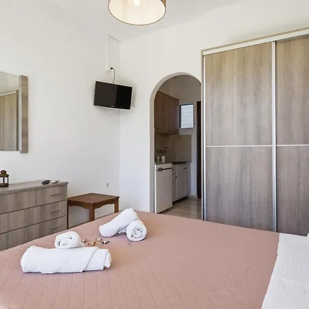 Alexandra 3 * Lefkimmi (Corfu)